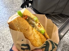 -星巴克(杭州东站东到达店)