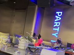 -W20 SHINING Party·K(悦豪和平路店)
