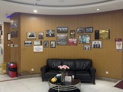 -雅悦齿科(顾村公园店)