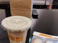 拿铁-XI·LaundryCafe 喜咖自助洗衣咖啡店