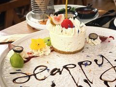 -Mark&Mars Restaurant