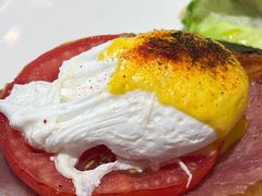 -Common Table · Brunch & Coffee