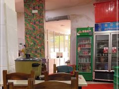 大堂-美兰春记食店·龙舌坡红烧牛肉