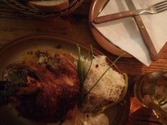 烤猪肘-Krčma Šatlava