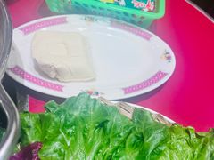 -潮汕·草根牛肉档(城市集市上海荟聚店)