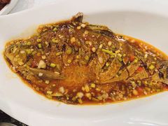 武昌鱼/清江边鱼-亢龙太子酒轩(东湖店)