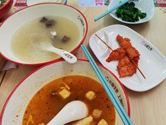 -小杨生煎(金山百联购物中心3楼店)