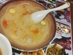-双燕楼·手工馄饨·汤面小吃(世纪汇店)