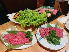 -炼火烤肉店