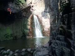 -龙潭大峡谷
