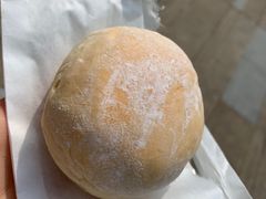 芋泥紫薯冰面包-沁屋面包店(人民东路店)