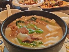 -博望坡饭店(宜山路店)