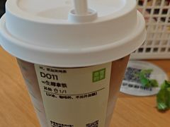 生椰拿铁-奈雪的茶(广州万菱汇PRO店)