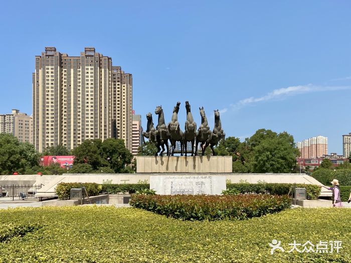 洛阳周王城天子驾六博物馆图片