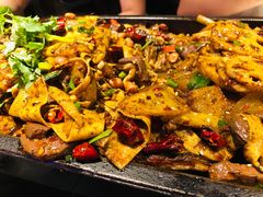-俏巴妹烤鱼香锅(奥体店)