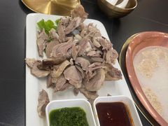 -诺敏塔拉奶茶-布里亚特包子-手把肉(锦都会店)