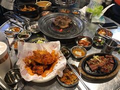 -釜山火炉·海鲜烤肉(紫藤路店)
