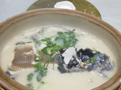 -天目湖刘老四农庄