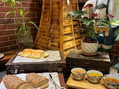 -东莞塘厦三正半山温泉酒店·沙利文西餐厅