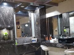 -水立方国际汤泉(六一中路店)