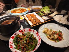 -悦慕·花满溪(新城吾悦店)