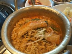 -韩聚屋韩国烤肉餐厅(新北万达店)
