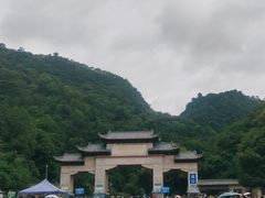 -黔灵山公园