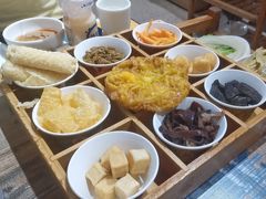 -鸡遇虾煲干锅火锅(小寨金莎店)