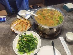 -老妈疙瘩汤·平价海鲜专门店·老威海菜(渔港路店)