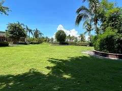 -黄记四更烤乳猪店