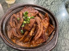 红烧鸭脚香干煲-阿龙酒煲(海宁新苑路店)