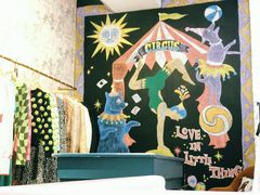 -恋物百货商店(华侨城店)