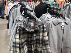 -唯品会(北京国瑞城店)