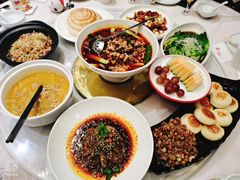 -大鸭梨烤鸭店(朝阳路店)