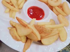 -满洲里饭店-尼基金俄餐厅