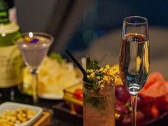 -苏丝的天空高空酒吧Suzie's Sky Bar