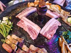 -豚豚家돈돈가韩国锅盖烤肉(新北万达店)