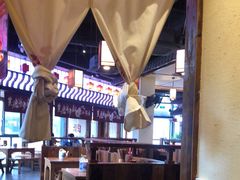 大堂-先启半步颠小酒馆(白麓里店)