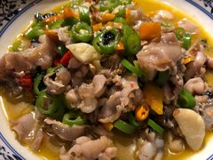 青椒紫苏炒牛蛙-味上湘菜馆(岳麓山店)