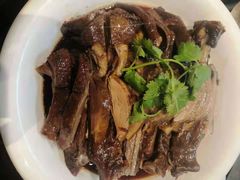 -锦粤宫·融合粤菜(上海金沙江店)