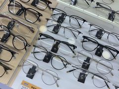 -现代眼镜批发城(台东三路店)