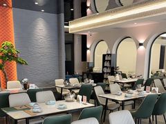 -何适山庄·团餐住宿(水长城P2停车场店)
