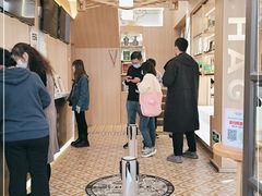 -霸王茶姬(南强街店)
