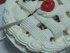 -红宝石·鲜奶小方·海派西点房(金杨店)