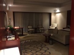 -兴芮温泉度假区