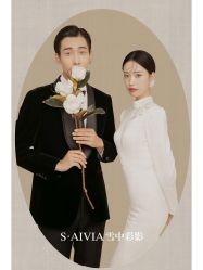 -雪中彩影婚纱摄影·微光艺术中心