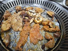 -集杰尚品海鲜烤肉自助餐厅(乳山振华店)