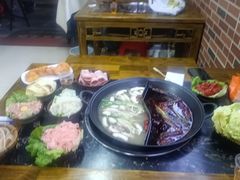 -乖嬢嬢重庆老火锅(南联店)