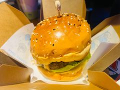 -SPACELAB失重餐厅(世纪汇店)
