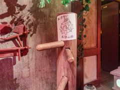 -暴风岛沉浸式体验馆(百联世纪店)